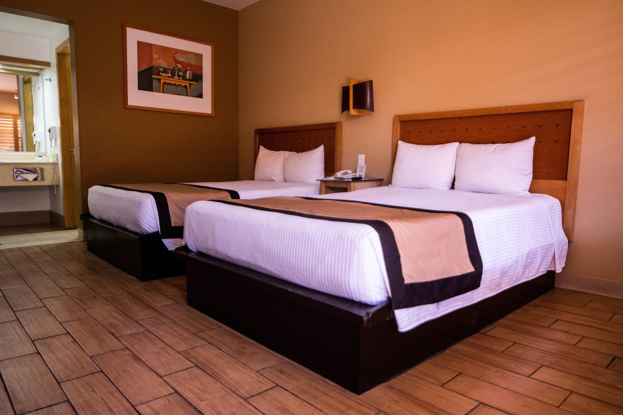 Hotel Colonial เม็กซิกาลิ ภายนอก รูปภาพ