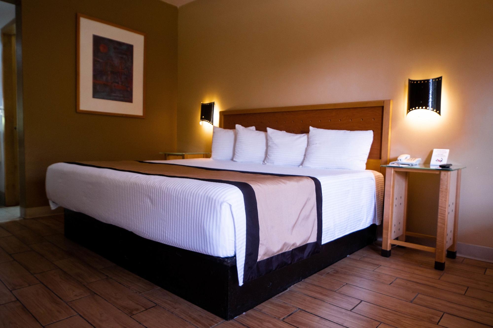 Hotel Colonial เม็กซิกาลิ ภายนอก รูปภาพ