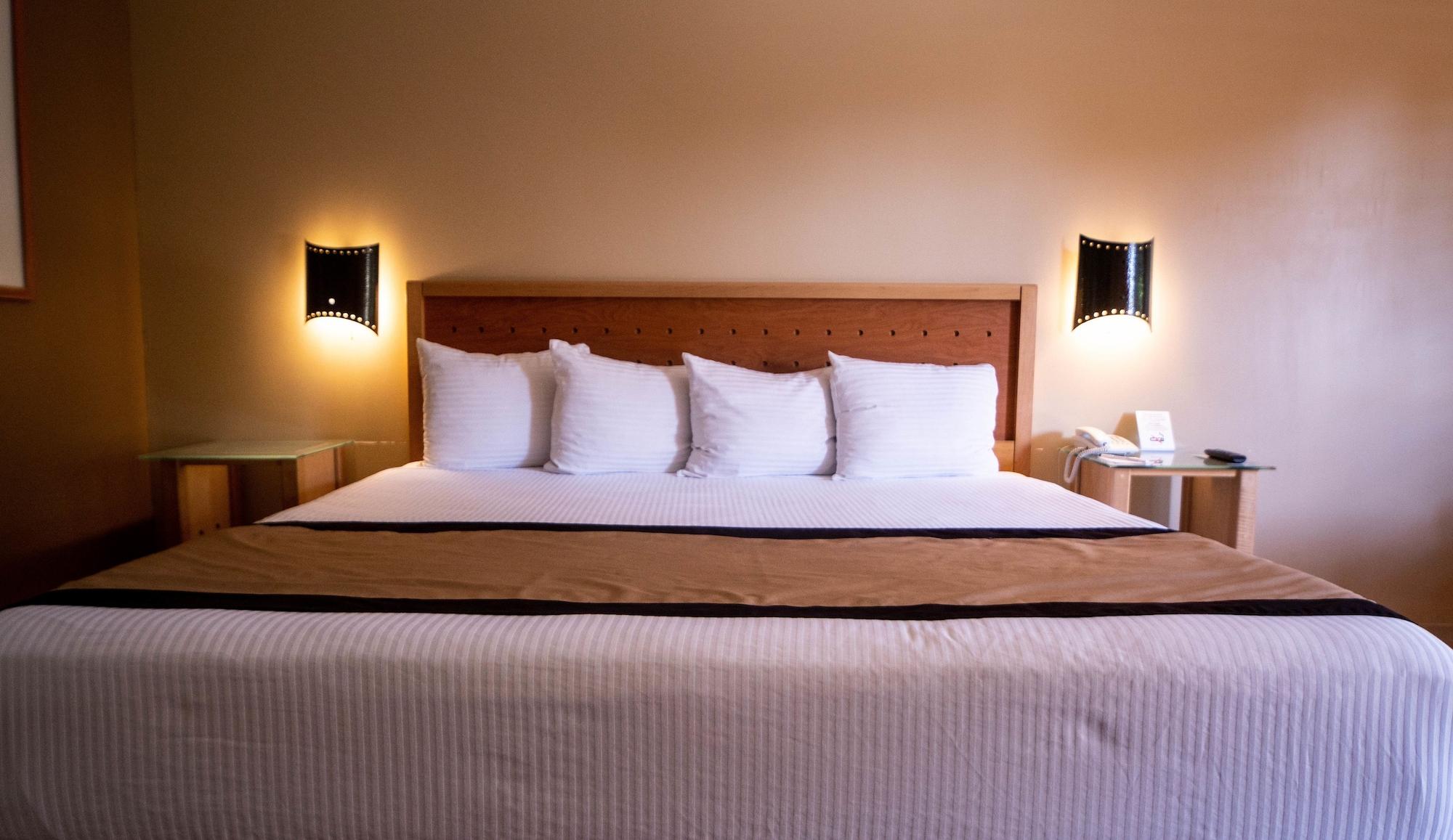 Hotel Colonial เม็กซิกาลิ ภายนอก รูปภาพ