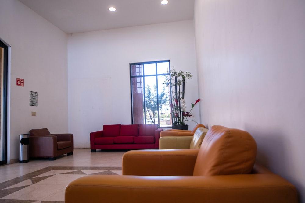 Hotel Colonial เม็กซิกาลิ ภายนอก รูปภาพ