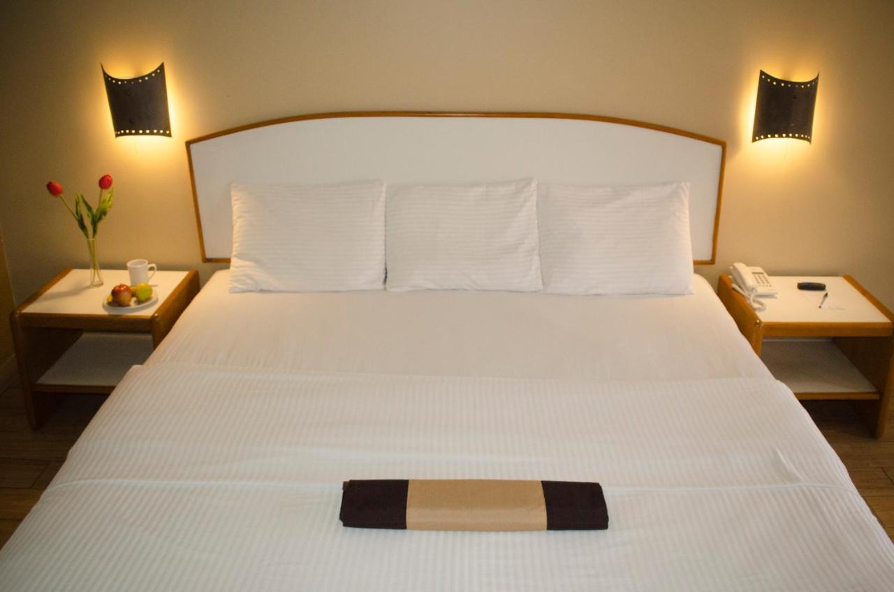 Hotel Colonial เม็กซิกาลิ ภายนอก รูปภาพ